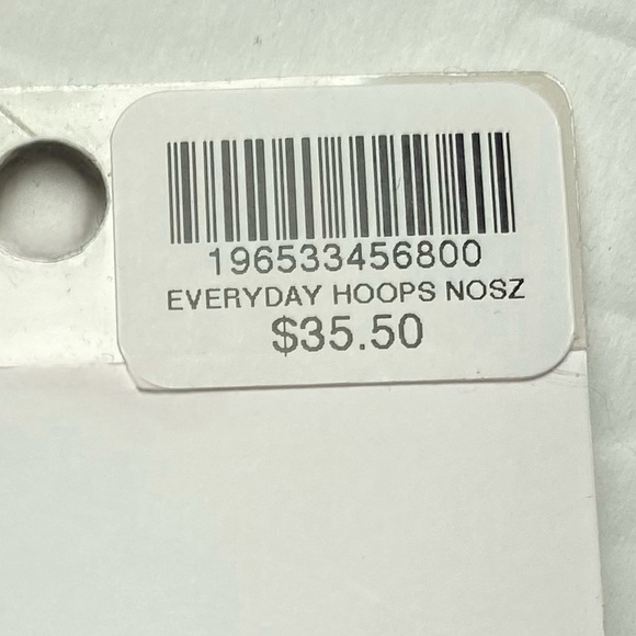 NEW Chico’s Hematite Tone Pavé Rectangle Hoops Statement Earrings Everyday Wear - Picture 9 of 9